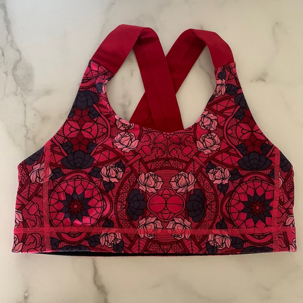 Lululemon rose sports bra